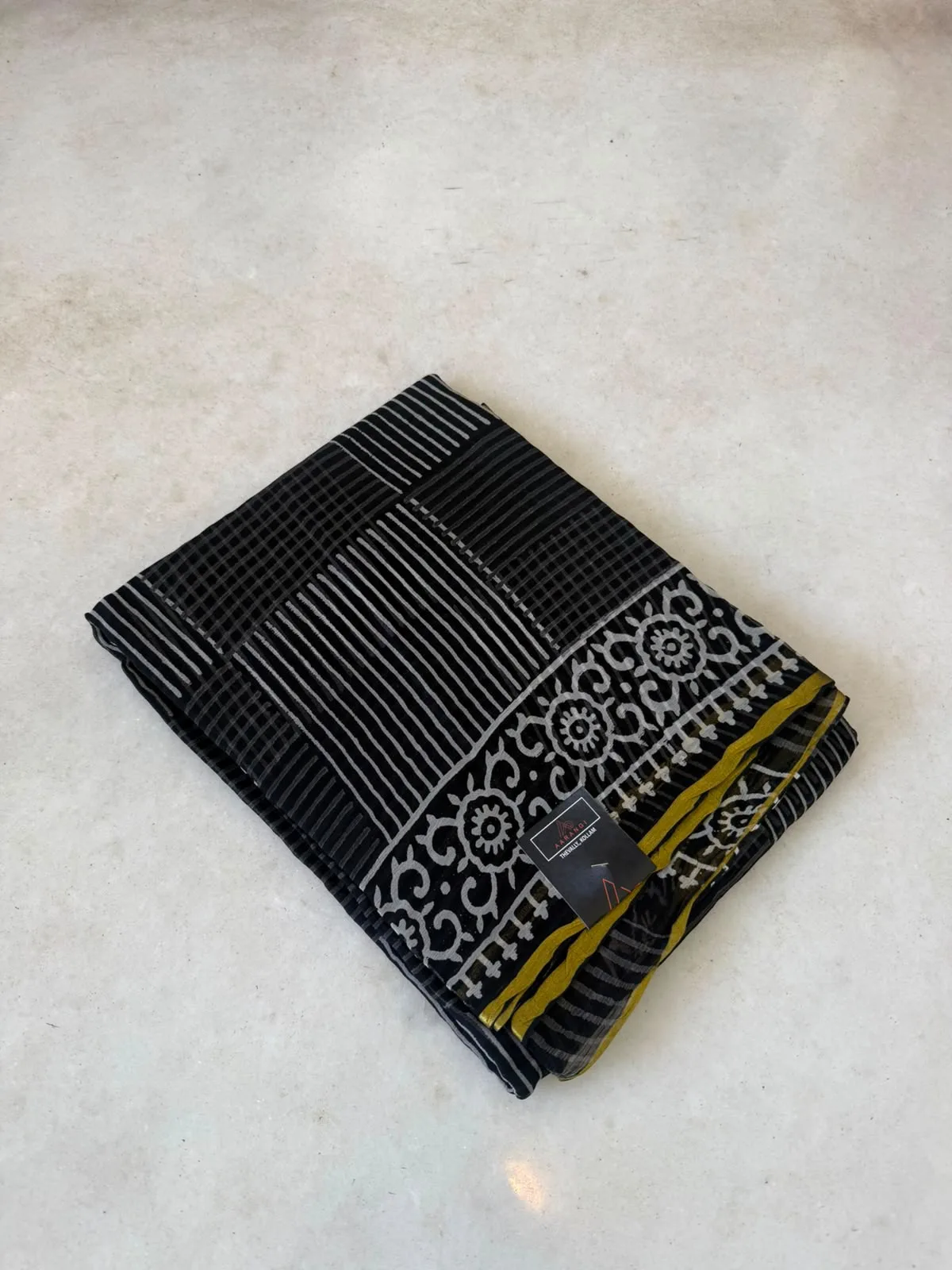 Black & Maroon Double Diamond Chiffon Saree, photo 3 of 3