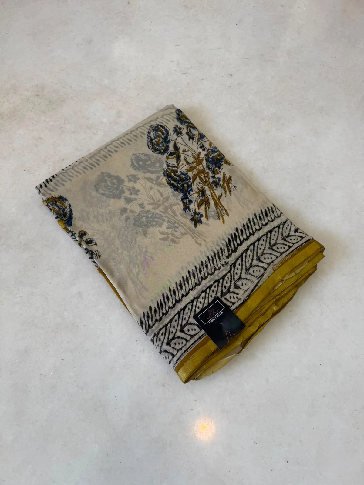 Ivory & Mustard Double Diamond Chiffon Saree, photo 3 of 3
