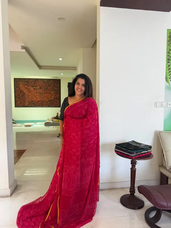 Red Double Diamond Chiffon Saree