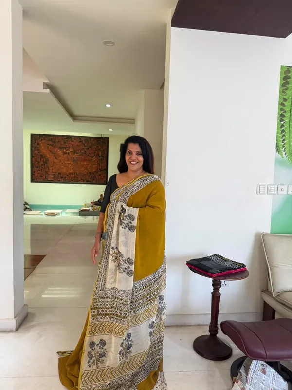 Ivory & Mustard Double Diamond Chiffon Saree